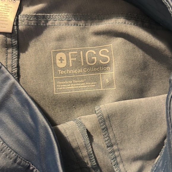 FIGS Kade Scrub Pants. Small, Heather Indigo. - Picture 2 of 3